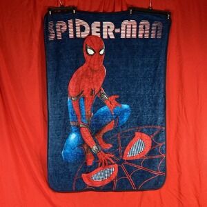 Marvel Spider-Man Throw Blanket 35" x 50" / Spiderman